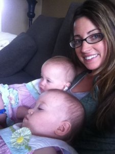 248260_911437255574_7768371_n